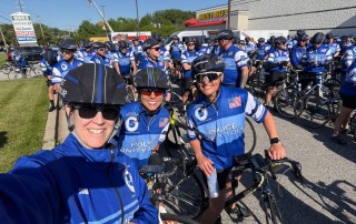 12 Lady Blue & Gold cycling team